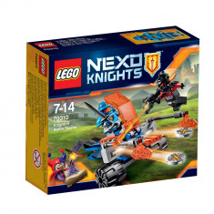 LEGO? Nexo Knights - Masina de lupta din Knighton (70310) foto