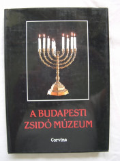 Muzeul Evreiesc din Budapesta. Albumu l prezinta 249 piese. (iudaica) foto