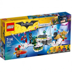 Set de constructie LEGO Batman Movie Aniversarea Justice League foto