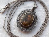argint MEDALION cu LOC 2 FOTOGRAFII unic 1850 BIEDERMEIER AUSTRIA pe Lant argint