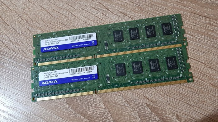 Kit 4GB DDR3 Desktop,AData,2+2GB,1333Mhz,CL9,Single Sided foto mare Kit 4GB DDR3 Desktop,AData,2+2GB,1333Mhz,CL9,Single Sided foto mare