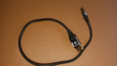 72.Adaptor Mini DisplayPort To DisplayPort foto