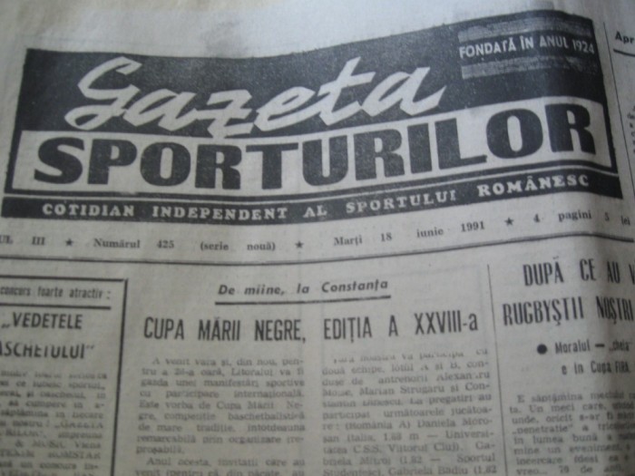 Ziarul Sportul (18 iunie 1990)