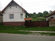 Casa de vacanta la 28 km de Cluj in Vultureni cu teren foto