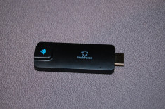 Adaptor HDMI Renkforce renkCast Streaming Stick model RF12L Android IOS compatib foto