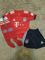 SET ECHIPAMENT MULLER BAYERN MUNCHEN SEOZN 2018-2019 4-15ANI+JAMBIERE foto