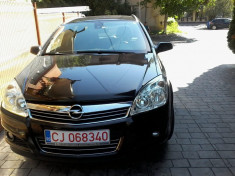 Opel Astra foto