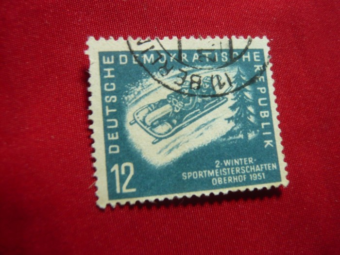 Timbru 12 pf -Campionate Sportive Iarna 1951 DDR ,stampilat