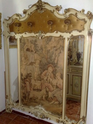 Cuier Antic Stil Baroc Venetian Tapiserie Mobila Veche Mobilier De