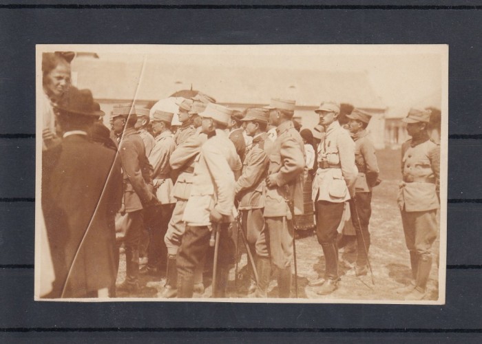 MILITARA GRUP DE MILITARI