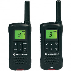 Aproape nou: Statie radio PMR portabila Motorola TLKR T61 set cu 2 buc Negru foto