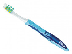 ORAL-B Periuta dinti Complete 7 Expert 40 medium foto