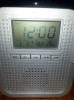 KONIG Radio portabil FM-AM, Termometru, Ceas, Alarma (display iluminat albastru)