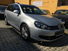 VW GOLF 1.6Tdi Confortline foto