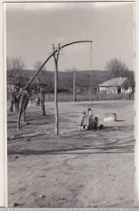 bnk foto - Case si fantana pe Valea Doftanei - 1964 foto