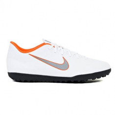 Ghete Fotbal Nike Vaporx 12 Club TF AH7386107 foto