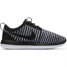 Pantofi Femei Nike Roshe Two Flyknit 844929001 foto