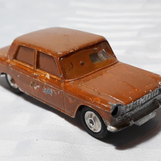 CORGI TOYS - ANGLIA - FIAT 2100 - SUSPENSII - METAL - VINTAGE ANII 1960