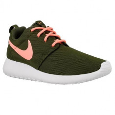 Pantofi Femei Nike Wmns Roshe One 511882306 foto