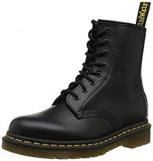 Ghete dama negre, model similar Dr. Martens, marimea 38, ID866 foto