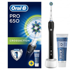 Periuta de dinti electrica Oral-B PRO 650 Cross action alb/negru ID 645 foto