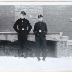 bnk foto - Germania - tineri in uniforma Hitlerjugend - 1940