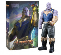 Figurina Thanos Marvel MCU Mad Titan Avanger Infinity War 30 cm foto