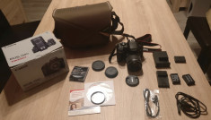 Canon EOS 750D DSLR 24.2MP cu obiectiv EF-S 18-55 si accesorii foto