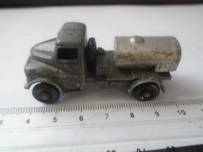 bnk jc Matchbox 71a Water Truck 200gal foto