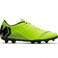 Ghete Fotbal Nike Vapor 12 Club Fgmg AH7378701 foto