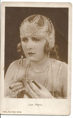 (B) carte postala-ACTORI- Lee Parry foto