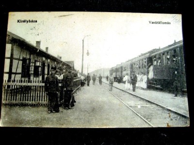 Kiralyhasa-Korolevo-Gara cu militari si tren 1916-carte postala veche maghiara. foto