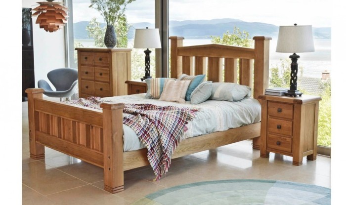 Set Mobila Dormitor Din Lemn De Stejar Cu Pat 200 X 180 Cm 4