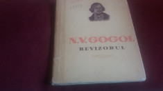 N V GOGOL - REVIZORUL 1952 foto