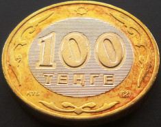 Moneda bimetal 100 TENGE - KAZAHSTAN, anul 2004 *cod 72 foto