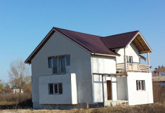 Vand vila in ansamblu imobiliar in Puchenii Mosneni-Prahova foto