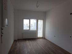 vand apartament foto