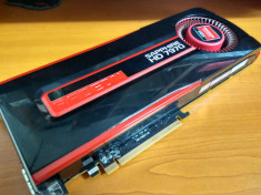 Placa video Sapphire Radeon HD7970 3GB GDDR5 384-bit foto