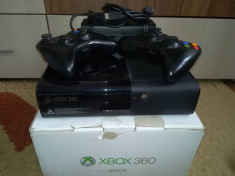 Consola Xbox 360 E 500GB WiFi foto