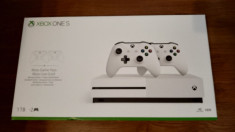 Xbox One S 1TB + 2 controllere foto