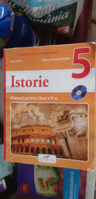 ISTORIE CLASA A V A - STOICA , BECHERU
