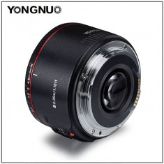 YONGNUO YN50mm Large Aperture Auto Focus Lens foto