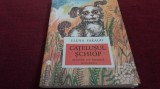ELENA FARAGO - CATELUSUL SCHIOP