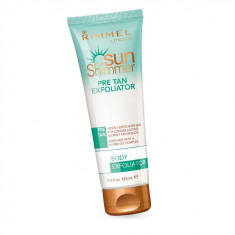 Exfoliant De Corp Pentru Autobronzare Rimmel Sun Shimmer Pre Tan 125 ml foto