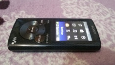 MP3 SONY WALKMAN NWZ-E384 CU 8 GB MEMORIE SI BATERIA MINIM 20 ORE GARANTAT! foto