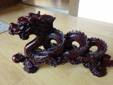 Statueta dragon, rasina, anii 1980 foto