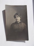 Cumpara ieftin FOTOGRAFIE VECHE din anii 1900 , atelier JULIETTA Bucuresti , BLAZONUL regal