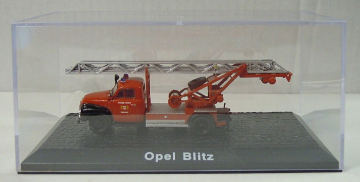 Macheta Pompieri Opel Blitz 1:72