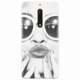 Husa silicon pentru Nokia 5, Black And White Portrait Blonde Model In Fashion Sunglasses