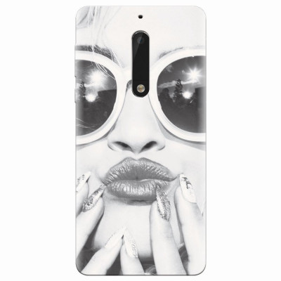 Husa silicon pentru Nokia 5, Black And White Portrait Blonde Model In Fashion Sunglasses foto